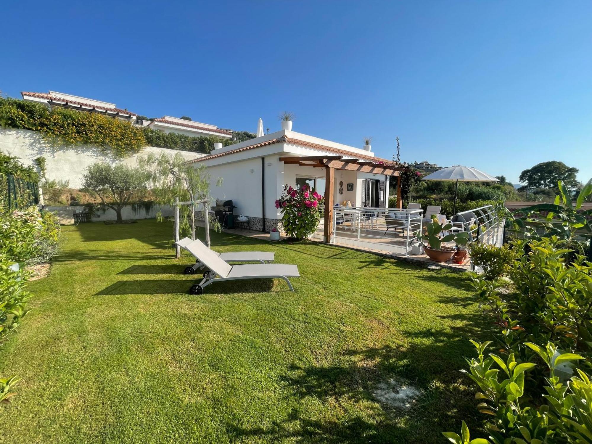 Villa Sofia *Luxury Experience In Calabria 잠브로네 외부 사진