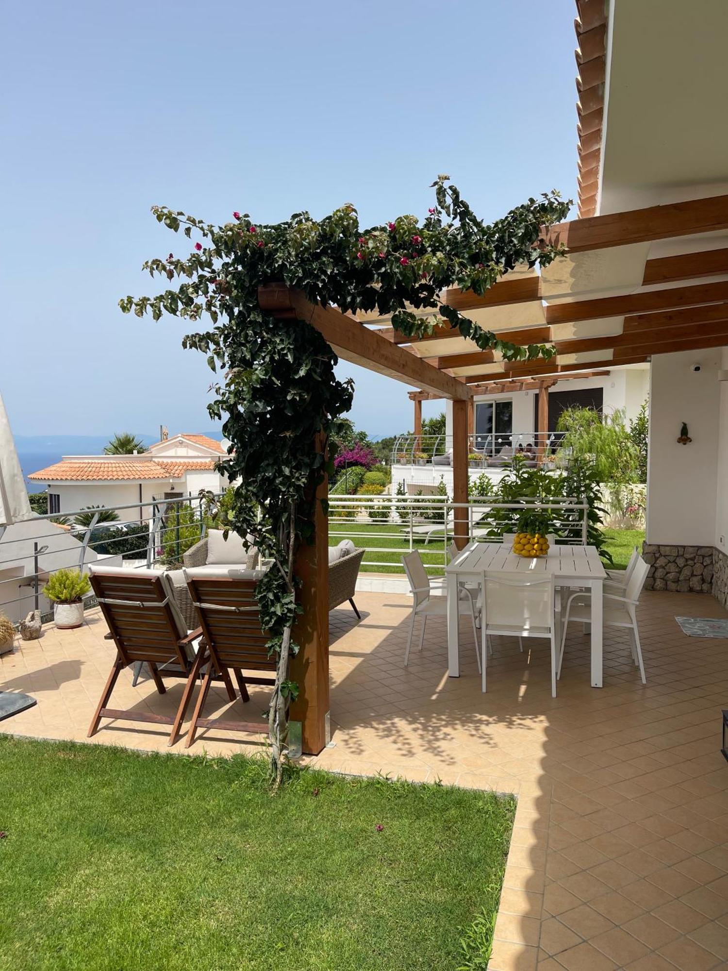 Villa Sofia *Luxury Experience In Calabria 잠브로네 외부 사진