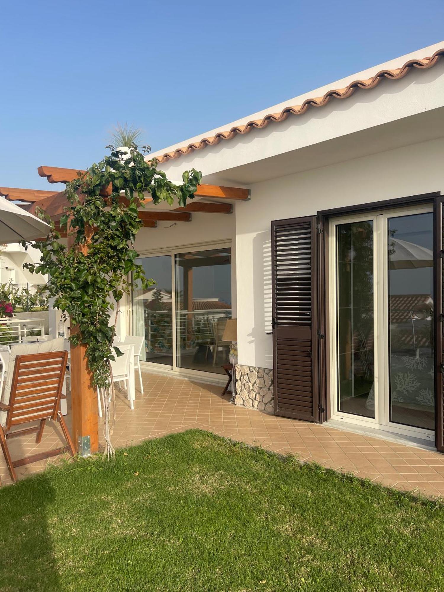Villa Sofia *Luxury Experience In Calabria 잠브로네 외부 사진